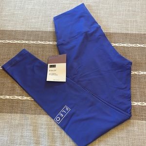New w/ tag FLEO El Toro 25” Blue Iris High Rise Legging Bounce Fabric